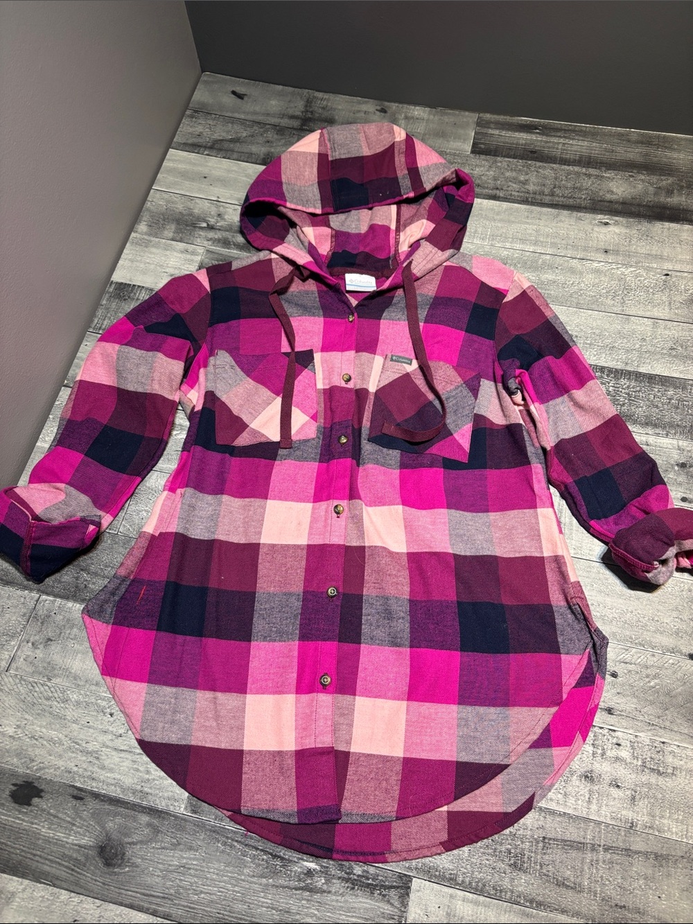 Columbia Pink & Purple Plaid Hooded Button-Down Shirt